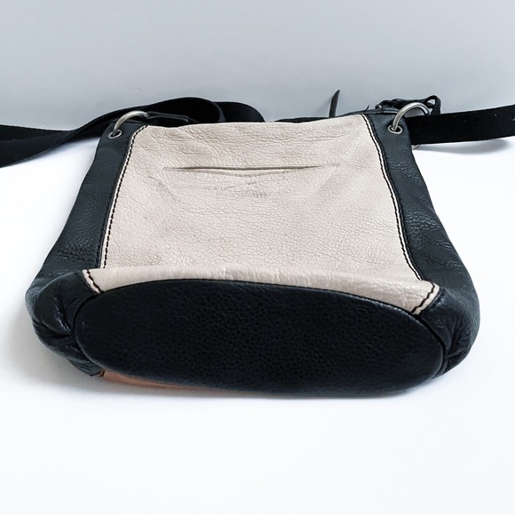 The Sak Multicolored Leather Hobo Bag with Front Zipper - Picture 4 of 5